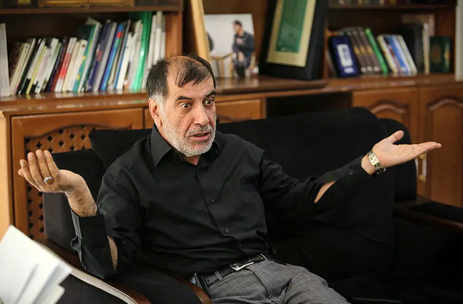 سه روایت از یک طرح؛ «الان وقتش هست که بزنیم زیرش و دولت عوض بشود»!