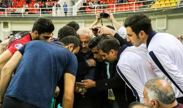 (تصاویر) جنجال در لیگ برتر والیبال