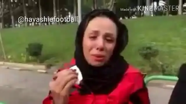 (ویدیو) گریه یک دختر پرسپولیسی در اطراف ورزشگاه