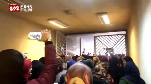 (ویدیو) لحظه ورود زنان به ورزشگاه آزادی