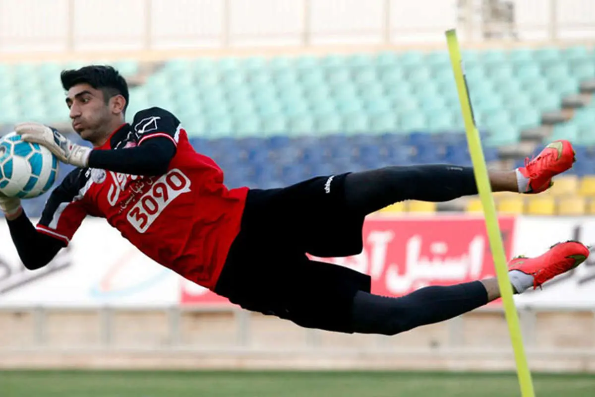 بیرانوند: با بچههای پرسپولیس دشمنی نکنید!