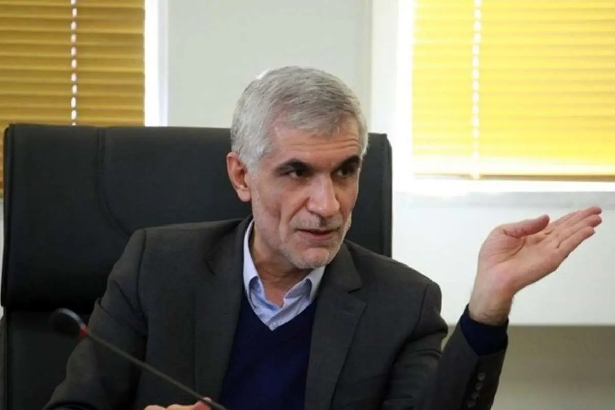 افشانی: با شادی فراوان خداحافظی میکنم
