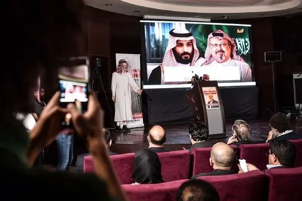 "به رئیست بگو ماموریت انجام شد"