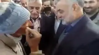(ویدئو) مواجهه متفاوت کشاورز طبسی با وزیر کشاورزی