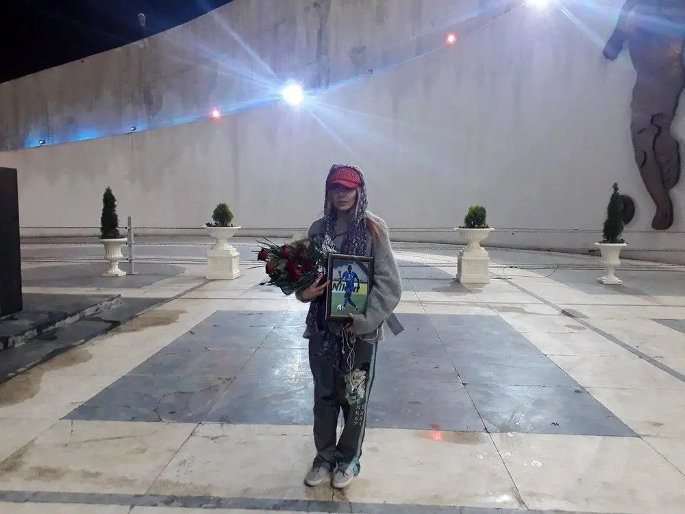 (تصویر) همسر ایرانی جی لوید ساموئل در آزادی