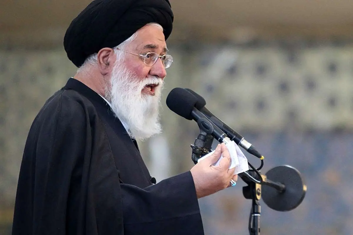 علم‌الهدی: ممکن نیست رهبری در فضای مذاکره با امریکا قرار گیرد