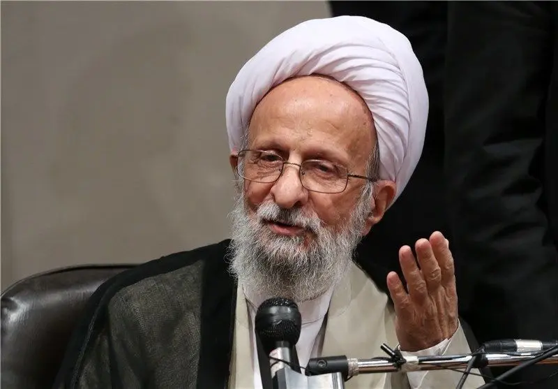 آیت الله مصباح: برخی می‌گویند اگر مردم رأی دادند نیازی به ولایت فقیه نیست