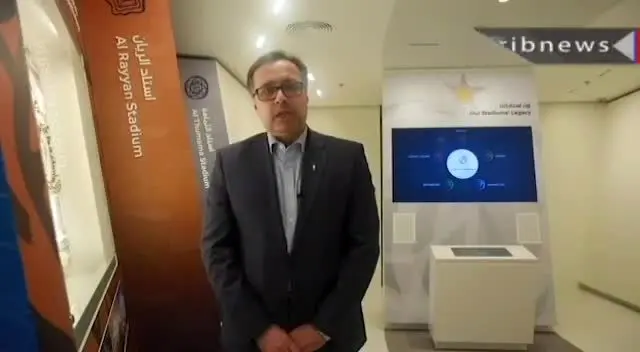 (ویدیو) جنجال درگیری مربی تیم ملی با یک خبرنگار!