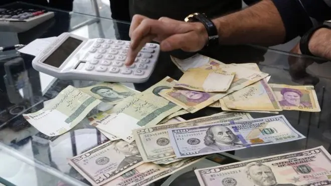 چرا با کاهش نرخ ارز، قیمت کالاها پایین نمی‌آید؟