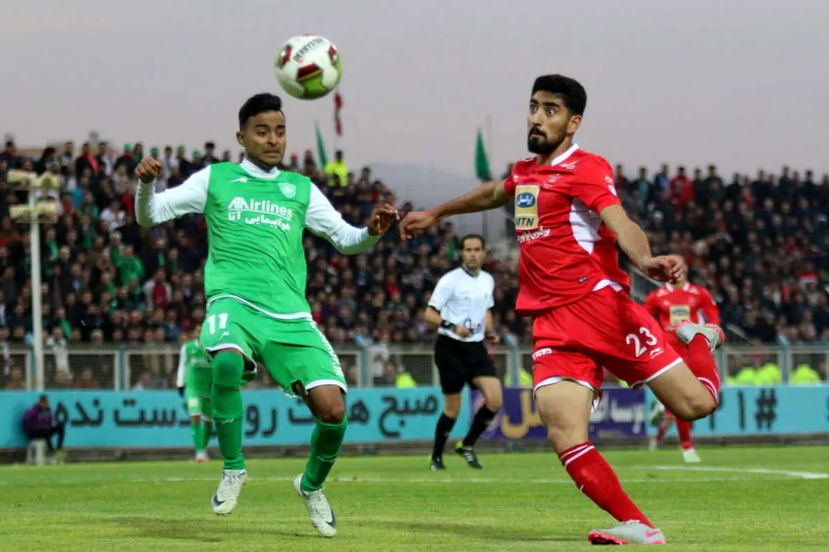 (تصویر) عادل فردوسی پور دوباره سوژه پرسپولیسیها شد