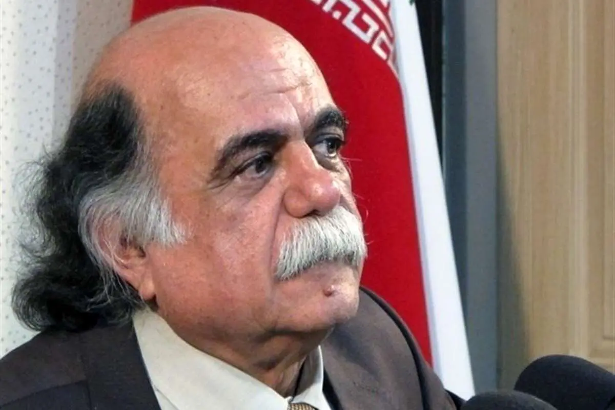 هشدار کزازی درباره مرگ زبان