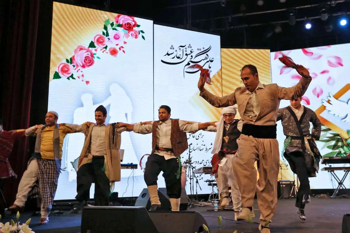 (تصاویر) مراسم ازدواج ۱۱۰ زوج معلول