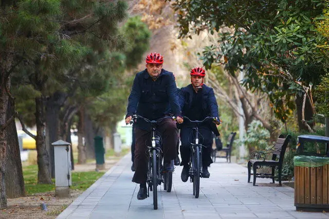 متلک به دوچرخه سواری "حناچی"