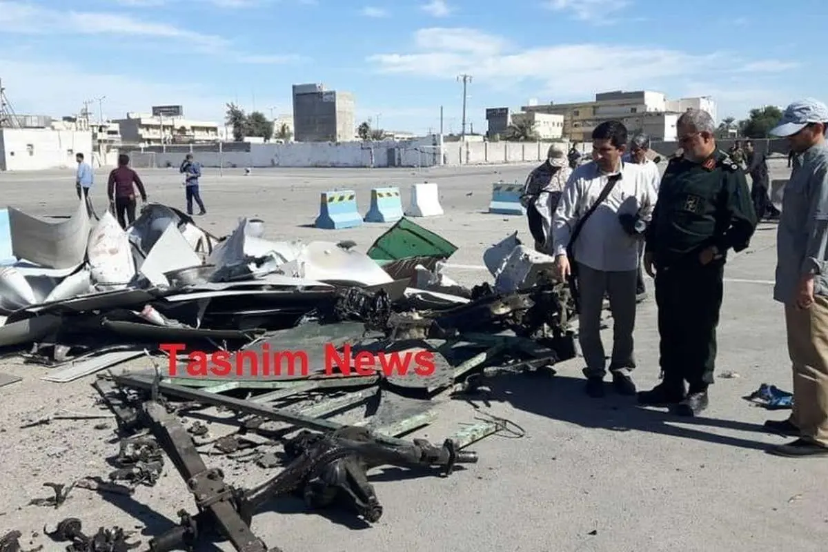 (تصویر) لاشه خودروی عامل انتحاری حمله تروریستی چابهار