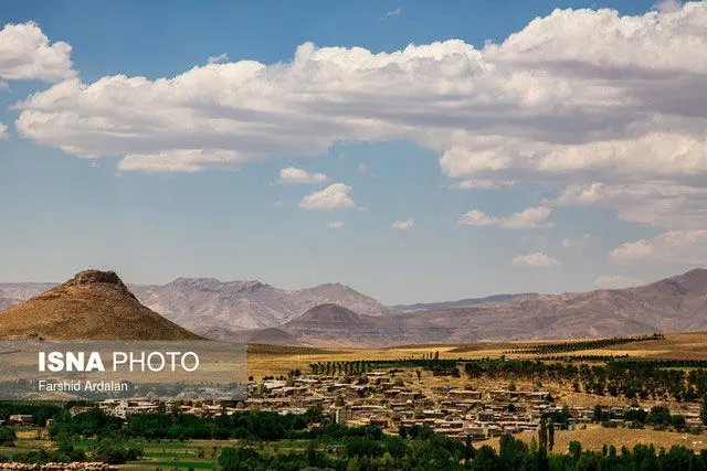بزرگترین آتشکده ساسانی وسط دریاچه‌ای عجیب!