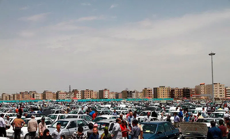 قیمت انواع خودرو در بازار امروز شنبه 17 آذر 97