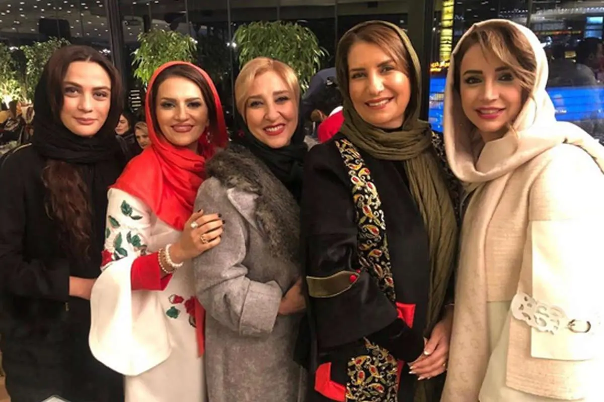 (تصویر) شب خاطرهانگیز فریبا کوثری با دوستان هنرمندش