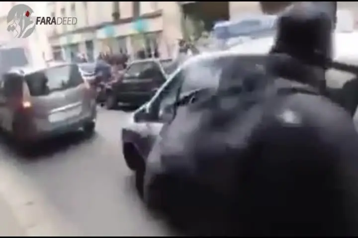 (ویدیو) ناآرامی‌های فرانسه؛ حمله به ماشین پلیس و اموال عمومی