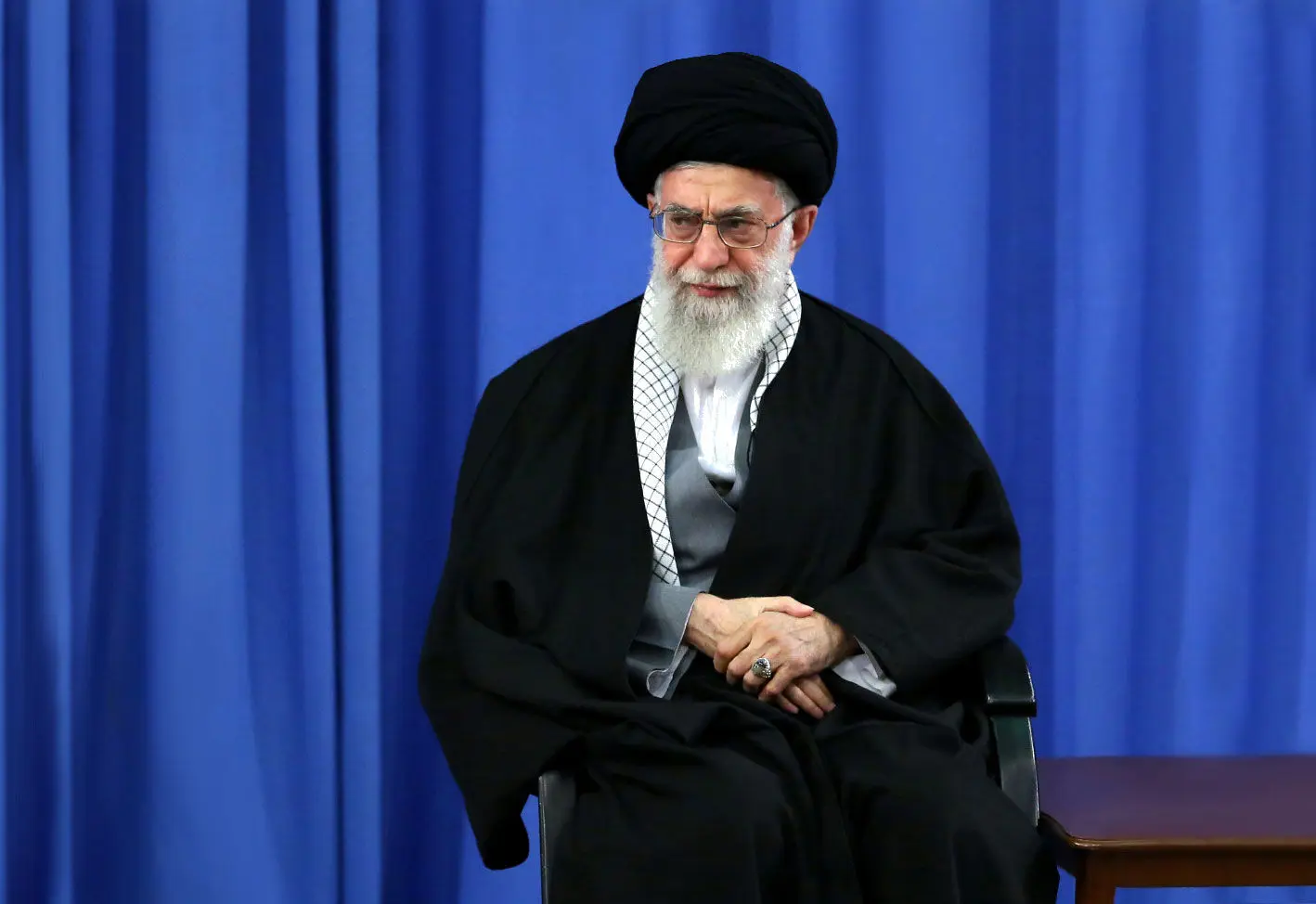 رهبر انقلاب: دفاع مقدس یک حقیقت در حال پیشرفت است