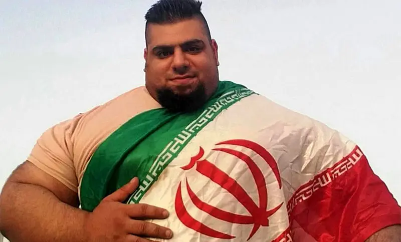 (تصویر) مبارزه هالک ایرانی با ترسناک‌ترین مرد جهان