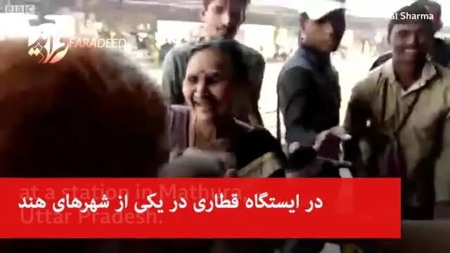 (ویدیو) نجات معجزه‌آسای کودکی که زیر قطار افتاد