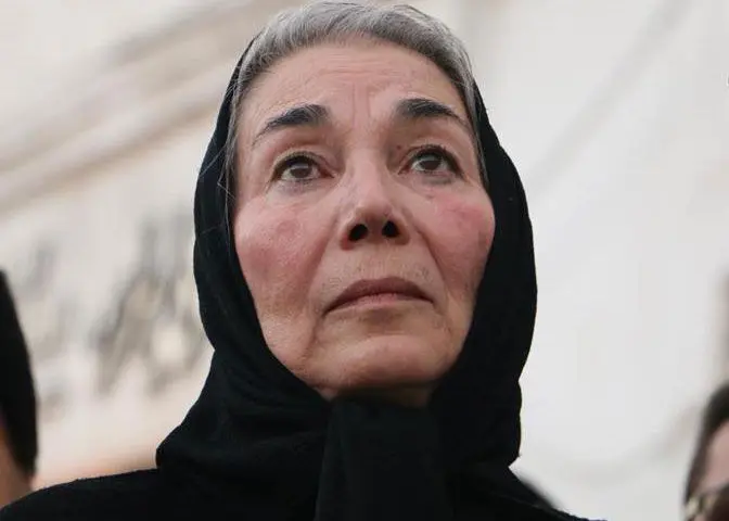 پروانه معصومی: عضو بسیج هنرمندان هستم