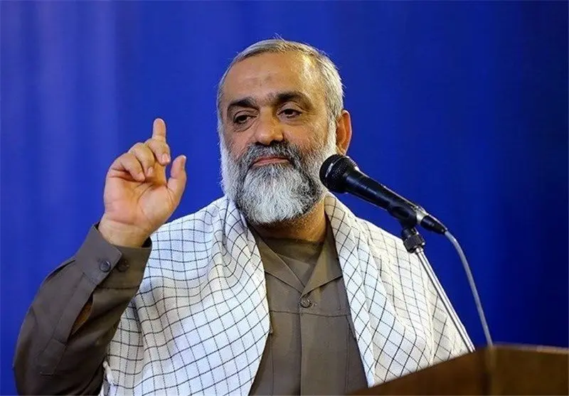 سردار نقدی: آمریکایی‌ها از ترس رزمندگان ما لباس خود را خیس می‌کنند
