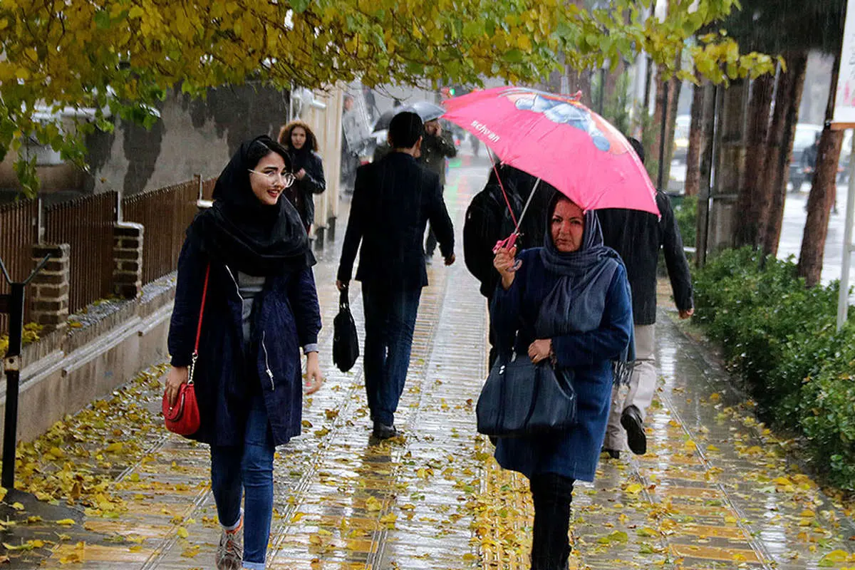 (تصاویر) مصائب باران برای خیابانهای سبزوار