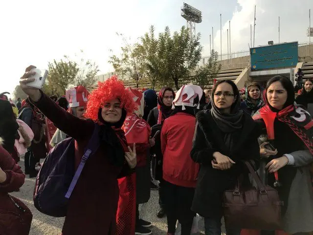 ضرب العجل فیفا برای ورود زنان ایرانی به ورزشگاه