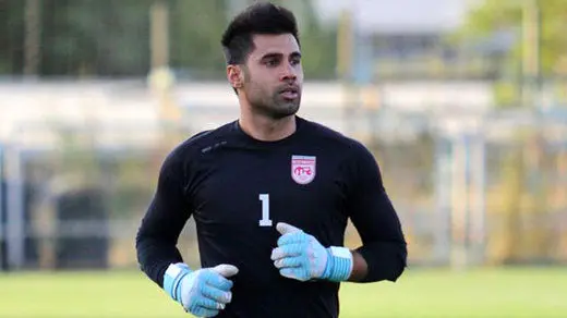 کری دروازه‌بان استقلالی برای پرسپولیس