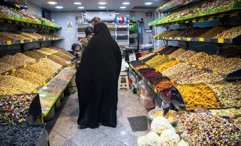 شیطنت پسته و بادام و دلار