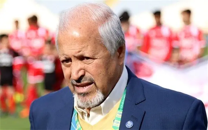 محمد فنایی؛ صحبت از VAR فرار رو به جلوست