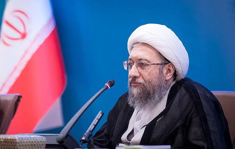 دستور آملی‌لاریجانی به دادستان‌ها برای برخورد با گران‌فروشی