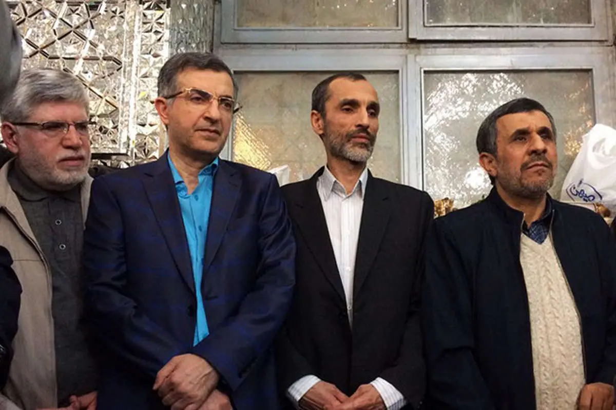 حلقه محمودیه؛ وفاداران محمود احمدی نژاد
