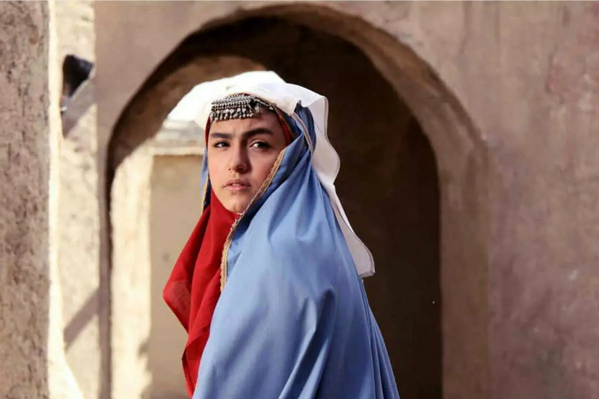 دختری که ناگهان بزرگ شد