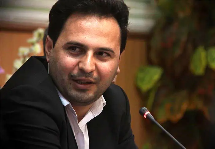 مجلس گرفتار حاشیه‌سازی‌های عجیب نمایندگان
