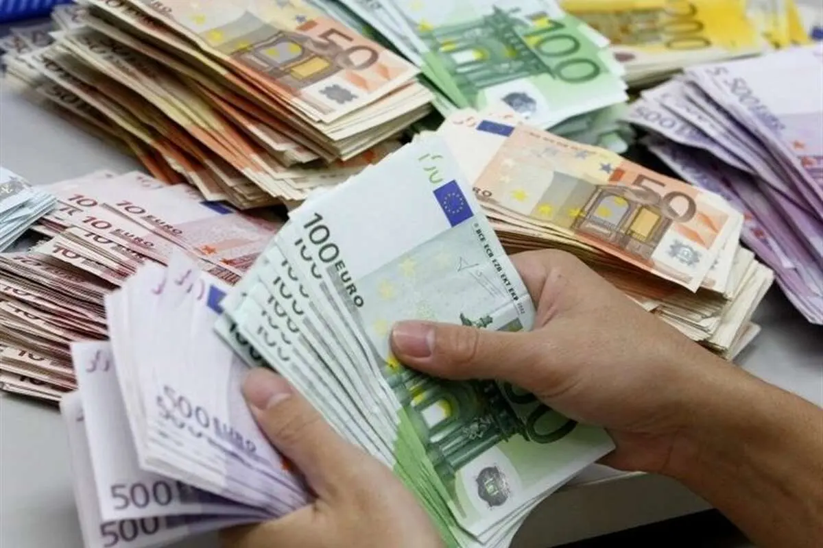 قیمت خرید دلار در بانک‎ها ۲۸ آذر ۱۳۹۷
