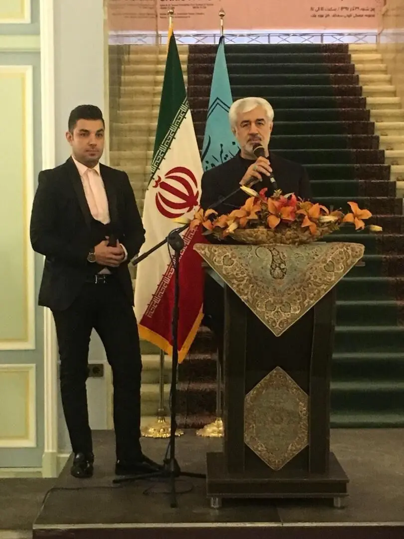 اولین جشنواره پیوند یلدا و کریسمس