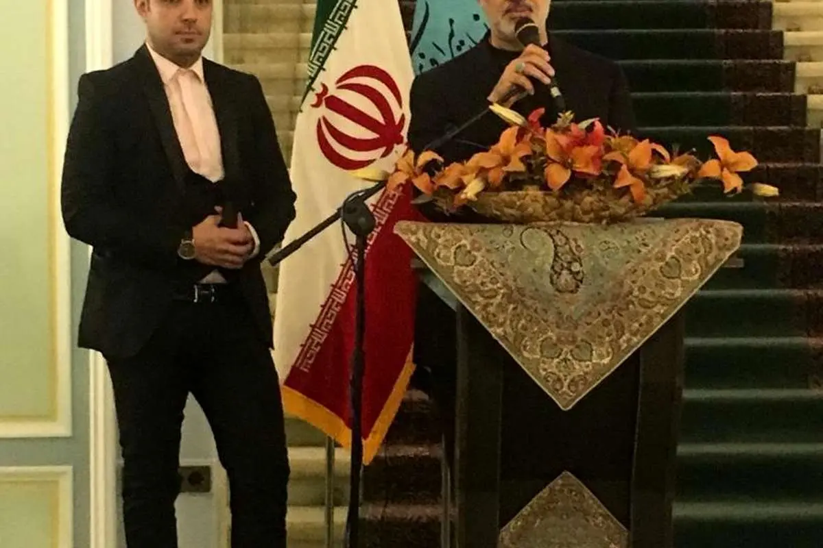 اولین جشنواره پیوند یلدا و کریسمس