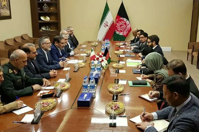 شمخانی: گفتگو‌های ایران با طالبان ادامه خواهد داشت