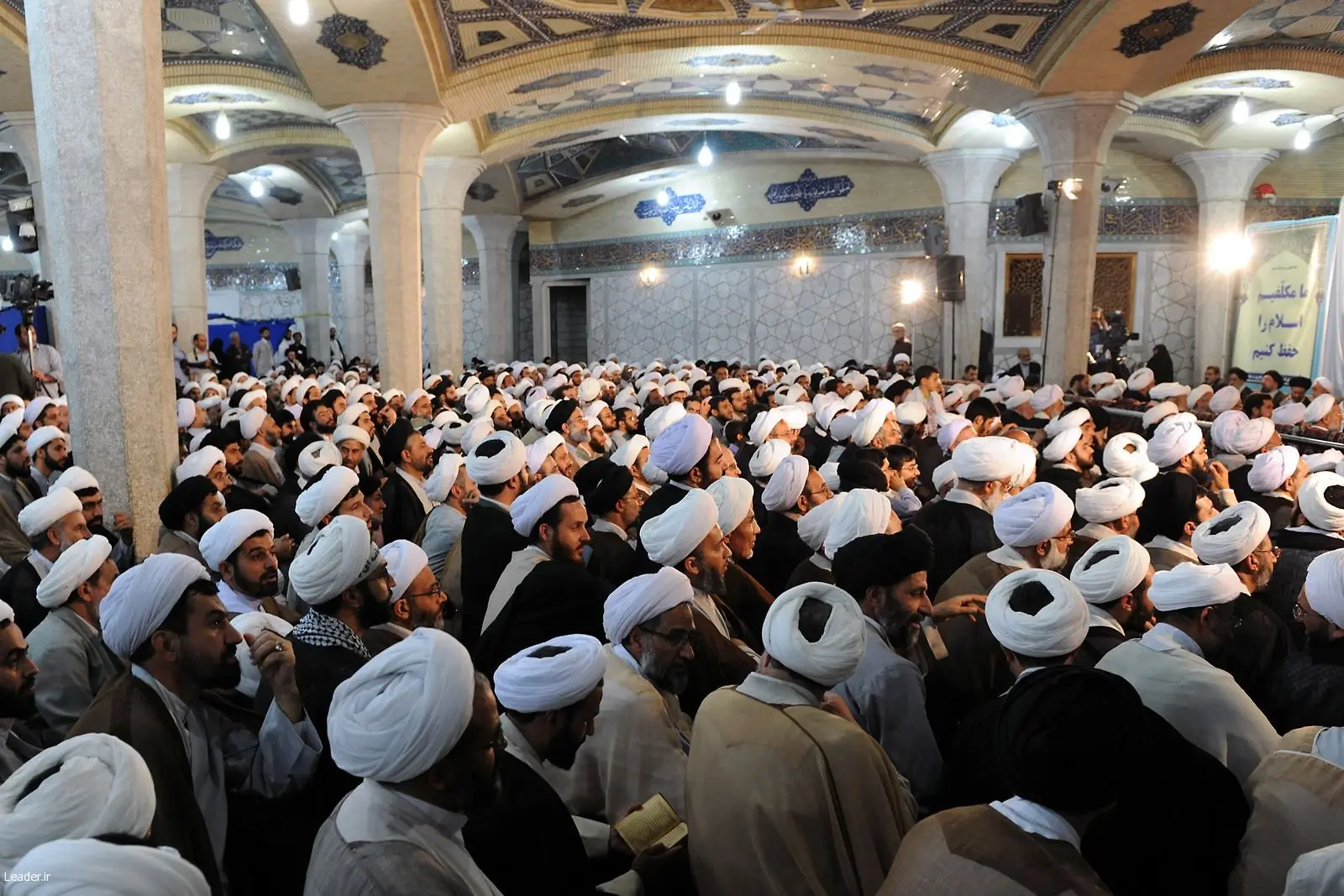 نامه مخالفان FATF از قم به آملی لاریجانی