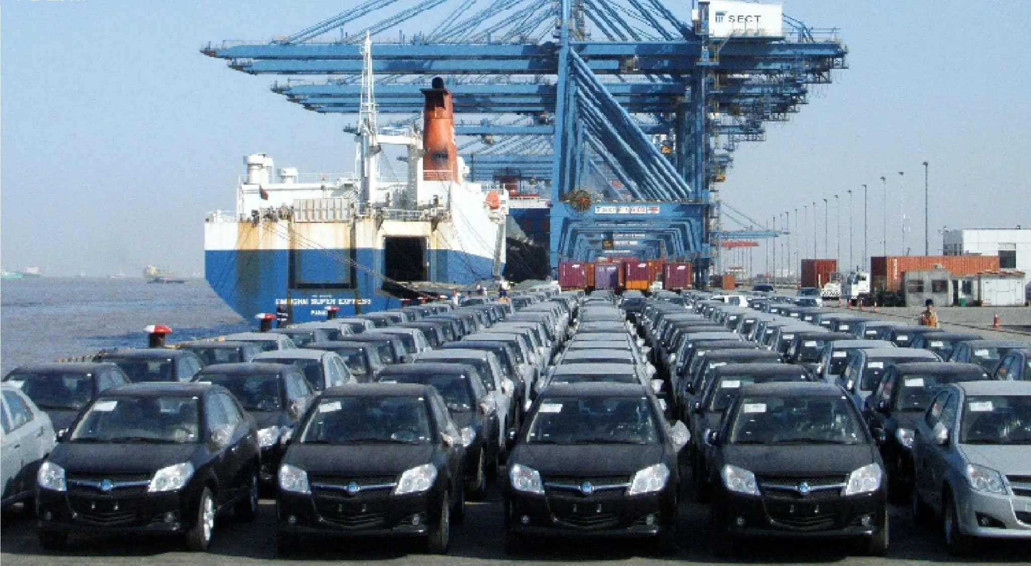 موضع انجمن واردکنندگان خودرو درباره اصلاح مصوبه اخیر دولت