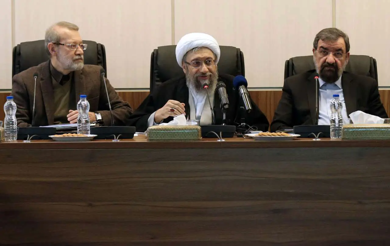 (تصاویر) اخم‌ها و لبخندها در مجمع؛ از ظریف تا احمدی‌نژاد
