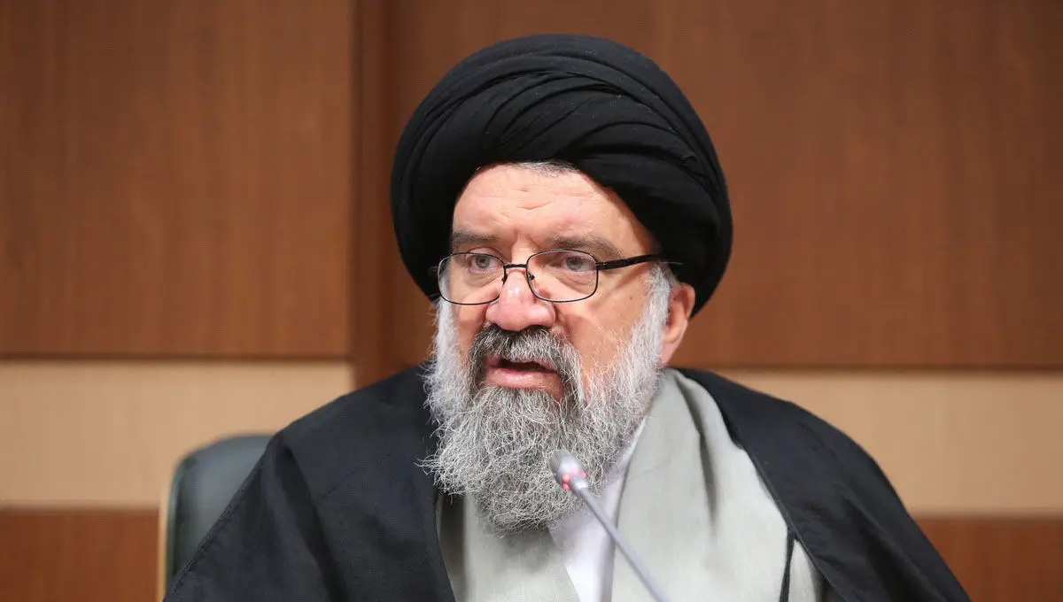احمد خاتمی: در برابر فتنه باید "فاطمه وار" عمل کنیم