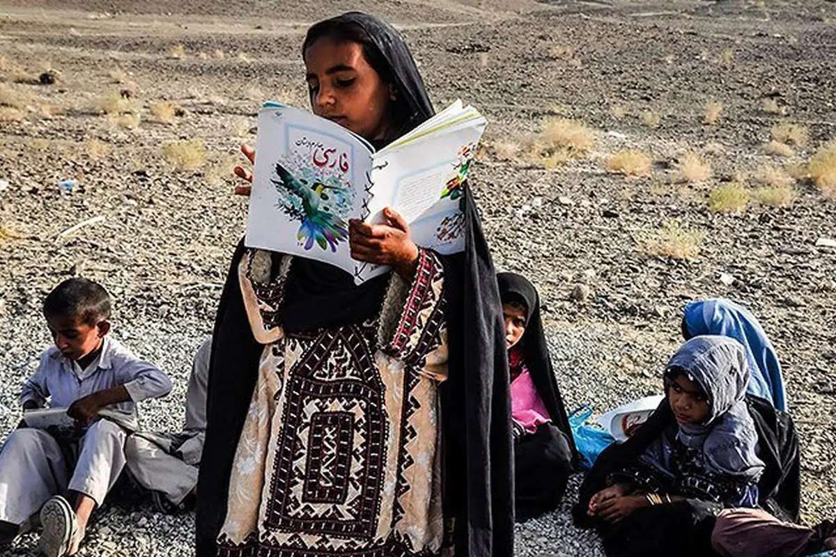 ترک تحصیل دانشآموزان برای ازدواج و قاچاق!