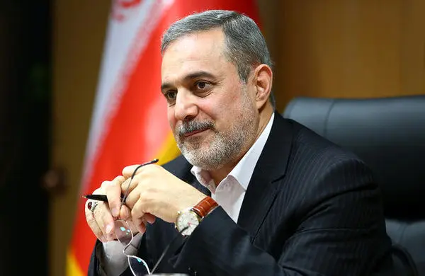 وزیر علیه ناشران کتاب‌های کمک آموزشی