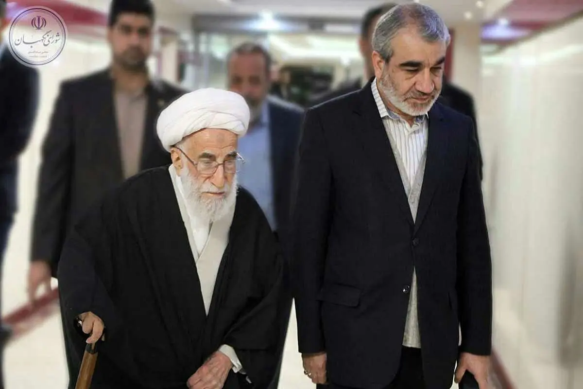 عیادت آیتالله جنتی از آیتالله مومن
