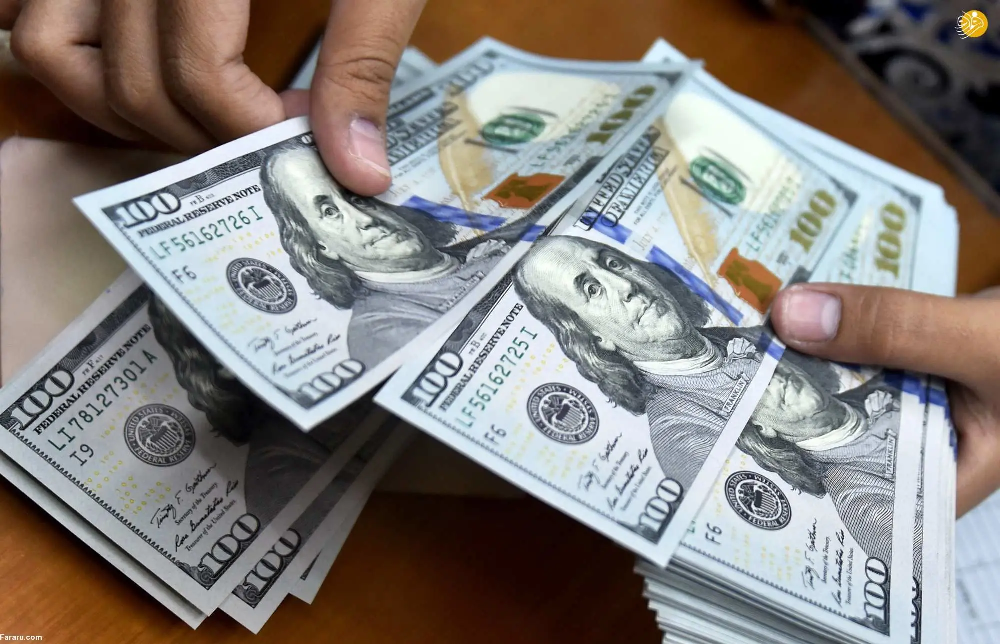 قیمت دلار در بازار امروز چهارشنبه 12 دی 97
