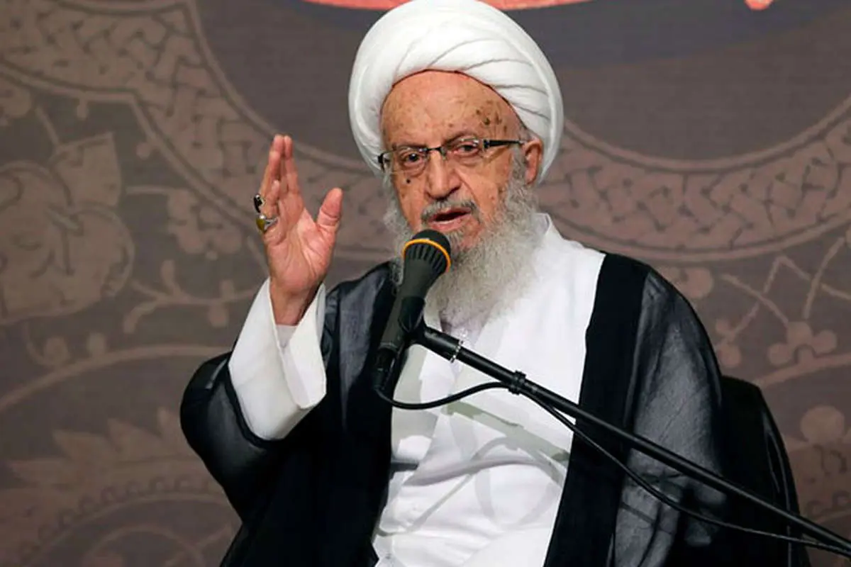 انتقاد تند آیتالله مکارم از روحانی: سخنان شما زننده بود