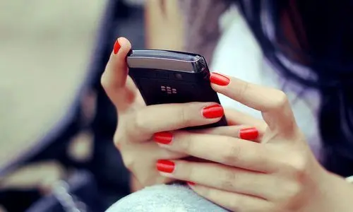 برای انتقام از شوهرم با یک پسر رابطه تلگرامی برقرار کردم